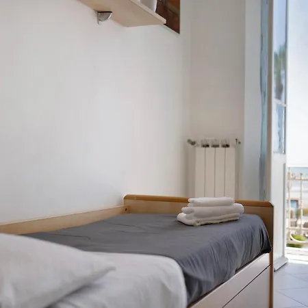 Casa Edda - Sea View דירה