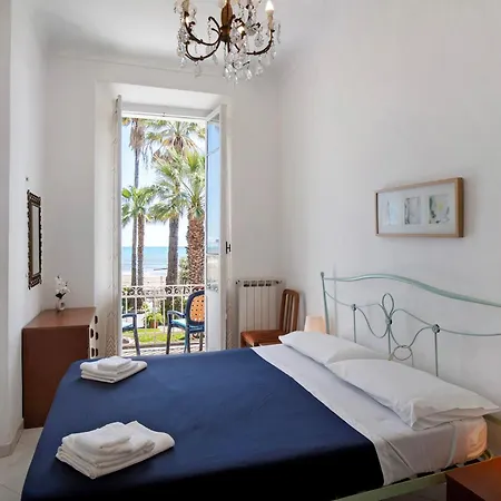 Casa Edda - Sea View * Diano Marina