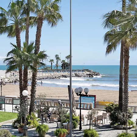 Casa Edda - Sea View Apartment Diano Marina